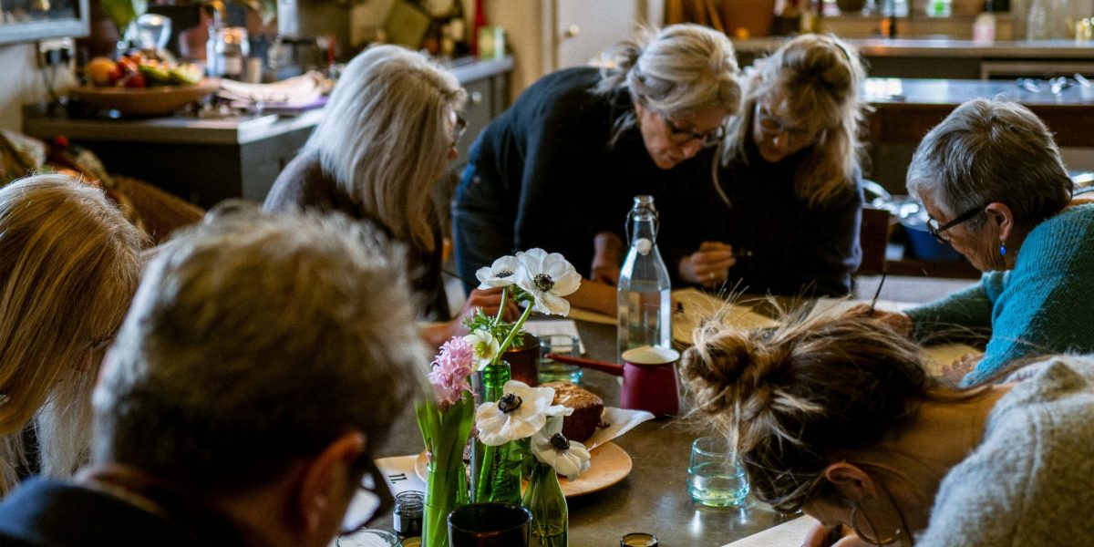Kate Ridyard Taster Calligraphy Workshop Demonstration